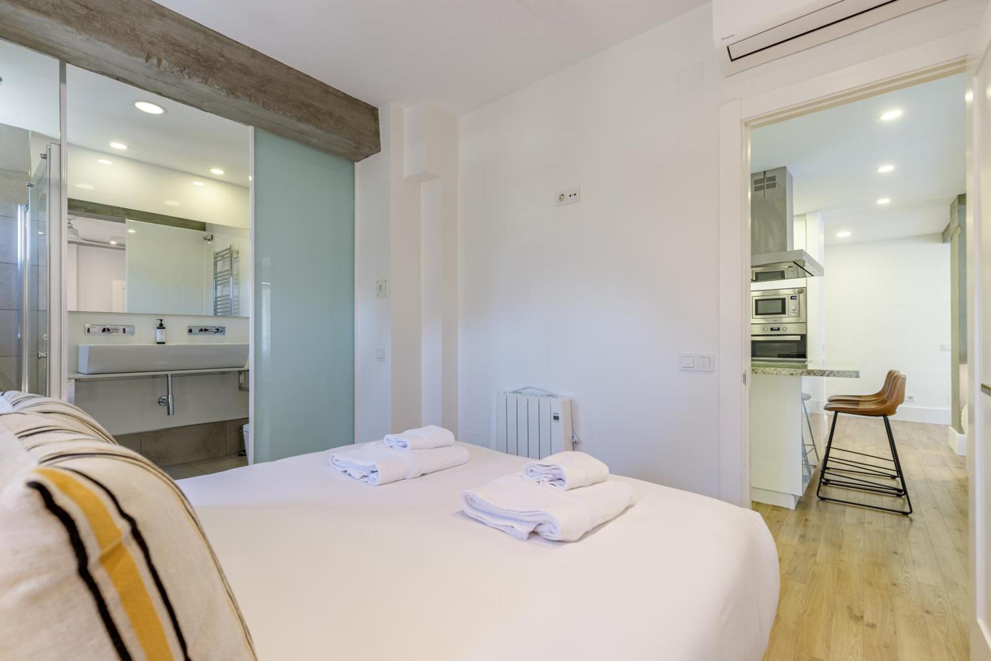 מאלגה Six Apartments By Caleta Homes מראה חיצוני תמונה