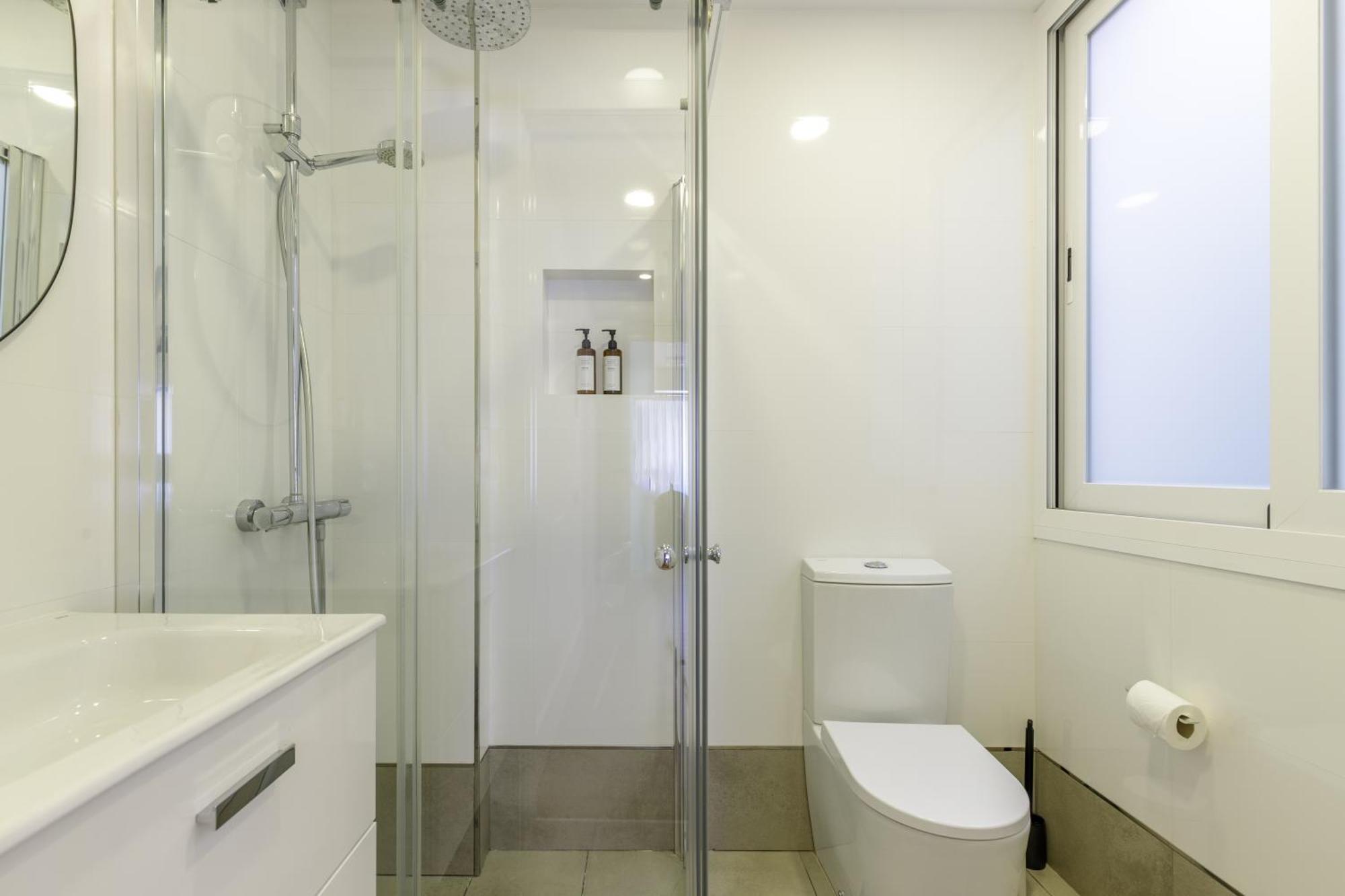 מאלגה Six Apartments By Caleta Homes מראה חיצוני תמונה