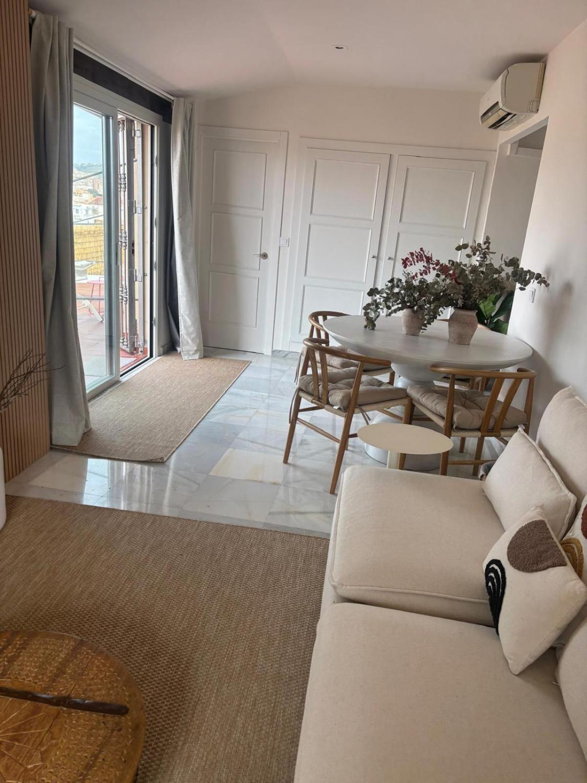 מאלגה Six Apartments By Caleta Homes מראה חיצוני תמונה